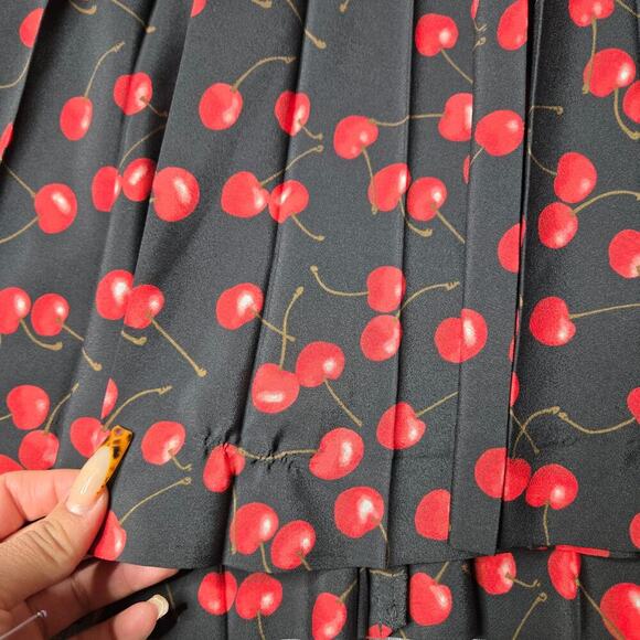 J.Crew Cherry Print Midi Pleated Skirt Size: 4 - Picture 7 of 7